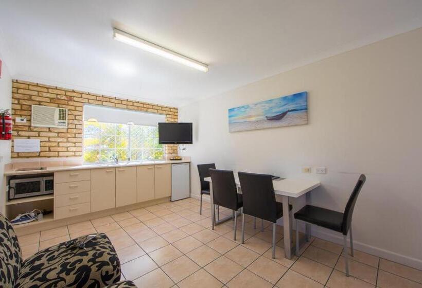 شقة غرفتين, Caboolture Motel