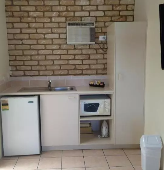 スタンダードルーム, Caboolture Motel