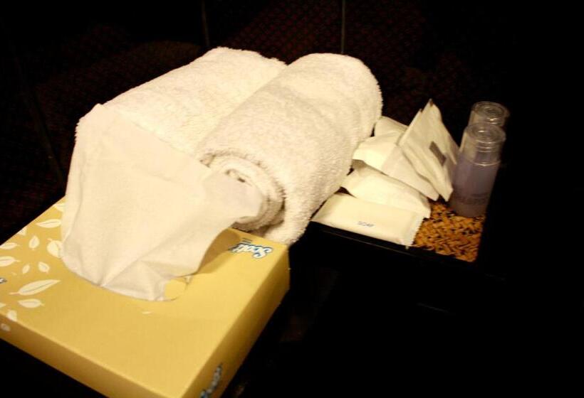 Quarto Superior Vista Cidade, Alley