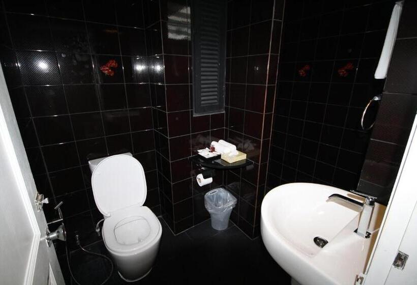 Quarto Superior Vista Cidade, Alley