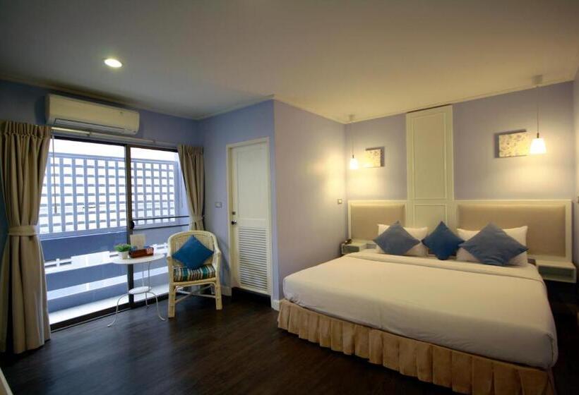 Quarto Superior Vista Cidade, Alley