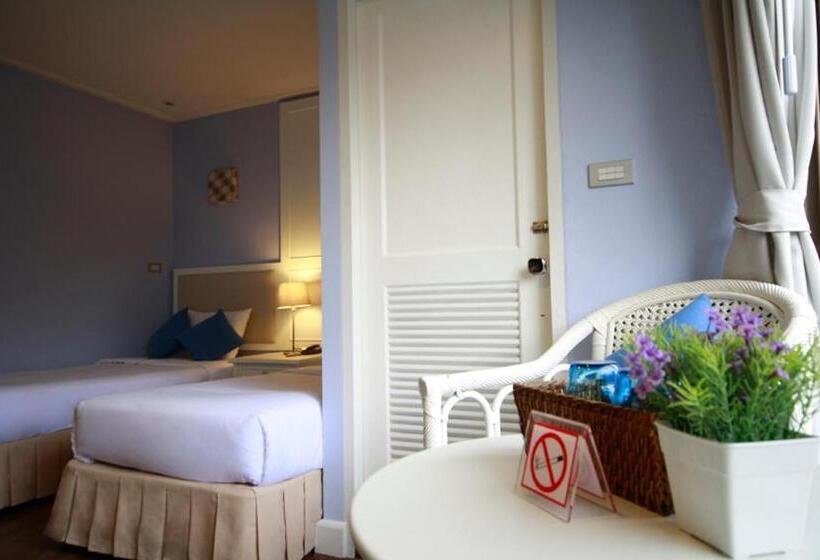 Quarto Superior Vista Cidade, Alley