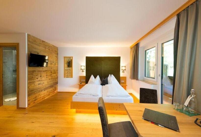 آپارتمان 1 خوابه, Alpina