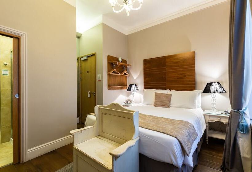 Номер Superior, Arosfa Hotel London By Compass Hospitality