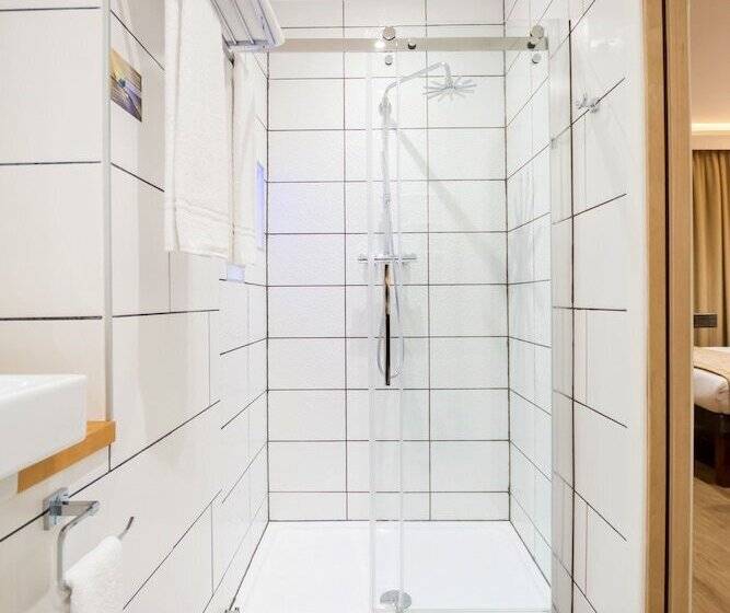 Семейный Номер, Arosfa Hotel London By Compass Hospitality