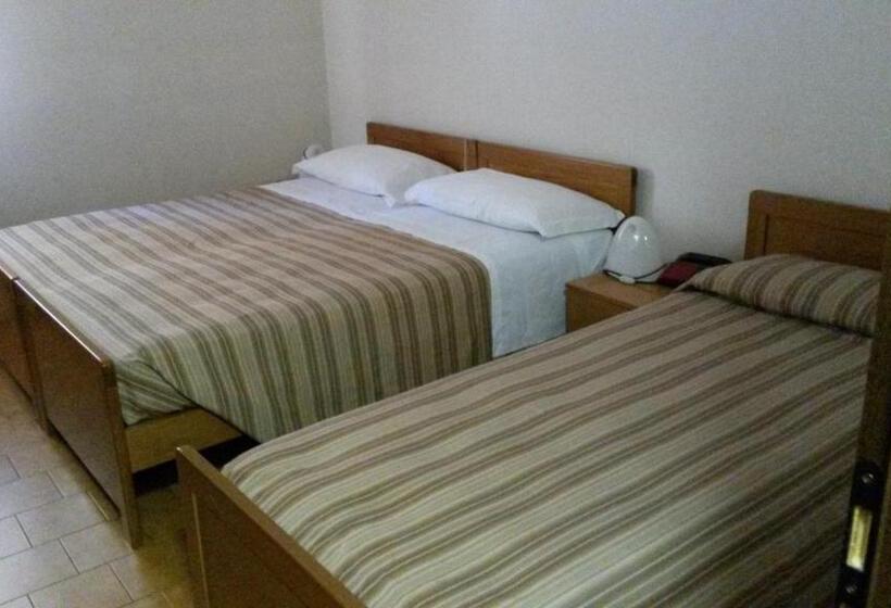 اتاق استاندارد چهار تخته, Casa Montana S. Maddalena