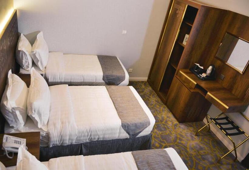 Трехместный Номер Deluxe, Dar Al Naem