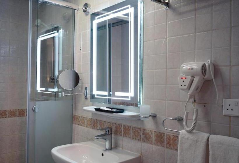 Номер Deluxe, Dar Al Naem