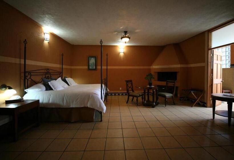 标准间, El Rebozo