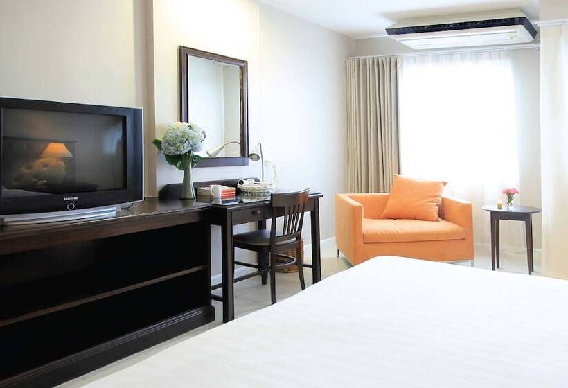 اتاق سوپریور, Rayong City