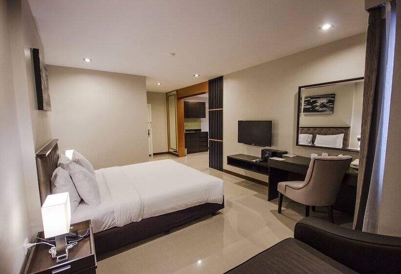 سوییت جونیور, Rayong City