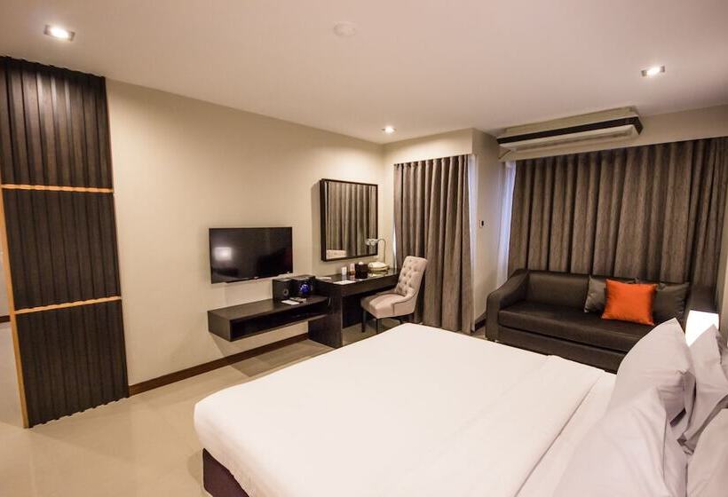 סוויטת ג'וניור, Rayong City