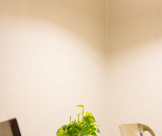 סוויטת ג'וניור, Rayong City