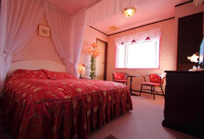 חדר סטנדרט, Scotch Court