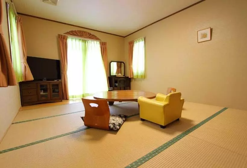 スタンダード４人部屋, Scotch Court
