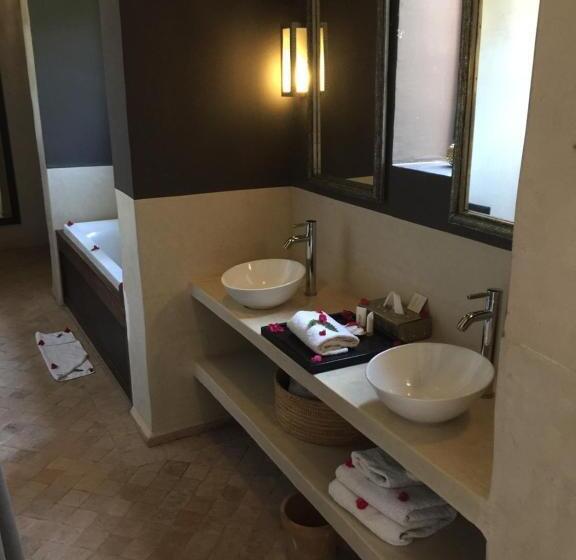 اتاق پرستیژ, The Capaldi Hotel, Restaurant & Spa