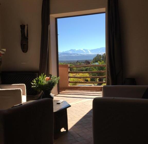 اتاق استاندارد, The Capaldi Hotel, Restaurant & Spa