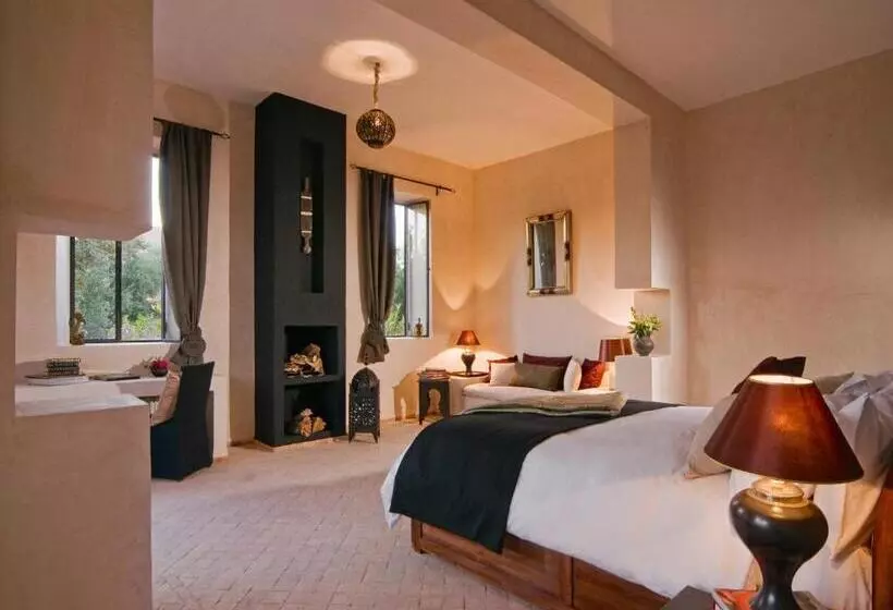 سوییت جونیور, The Capaldi Hotel, Restaurant & Spa