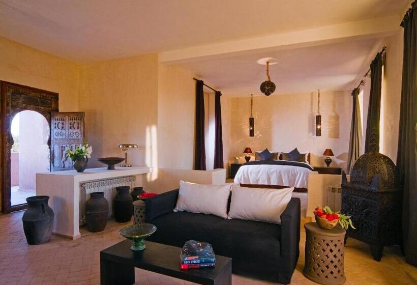 Люкс Повышенной Комфортности, The Capaldi Hotel, Restaurant & Spa