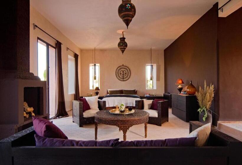 سوییت لوکس, The Capaldi Hotel, Restaurant & Spa