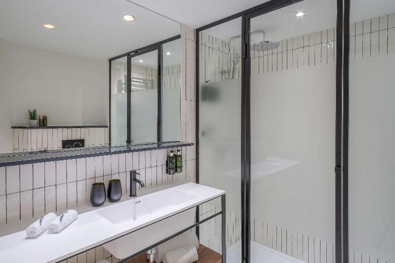 주니어 스위트, The Level At Melia White House