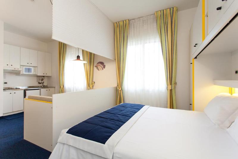 디럭스 룸, The Level At Melia White House