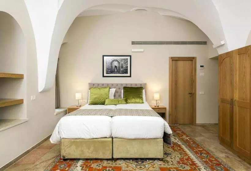Economy Triple Room, The Sephardic House Hotel In The Jewish Quarter