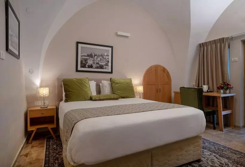 Economy Triple Room, The Sephardic House Hotel In The Jewish Quarter