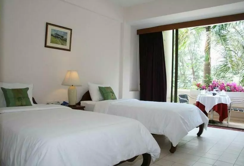 スーペリアールーム, Mae Pim Resort