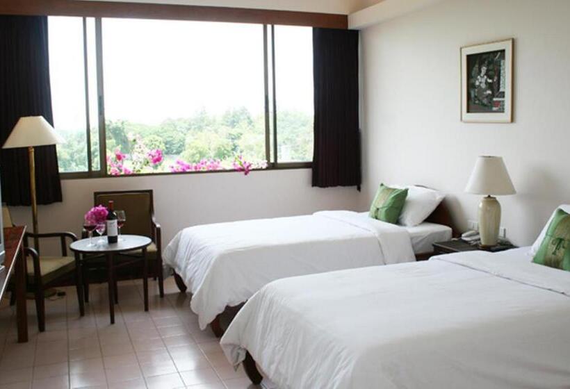スーペリアールーム, Mae Pim Resort