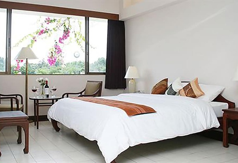 スーペリアールーム, Mae Pim Resort