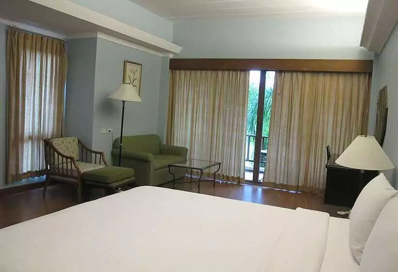 デラックスルーム, Mae Pim Resort