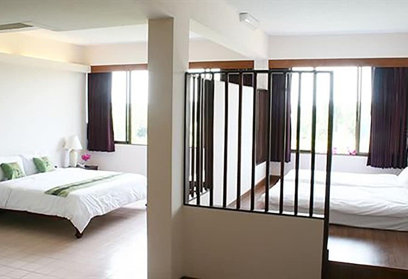 スーペリアールーム, Mae Pim Resort