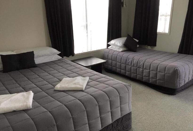 Студия Стандарт, North End Motel