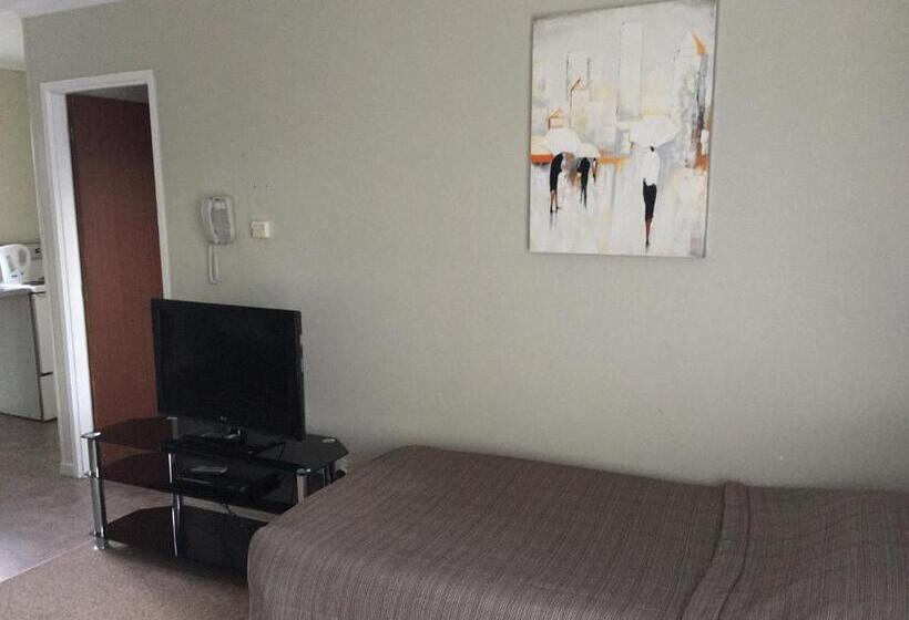 דירת חדר, North End Motel