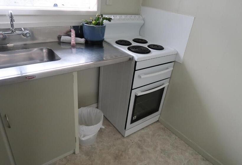 דירת חדר, North End Motel