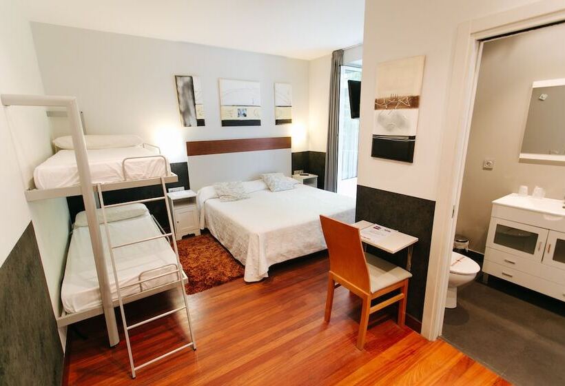 スタンダードルーム, Hostal San Sebastian Centro