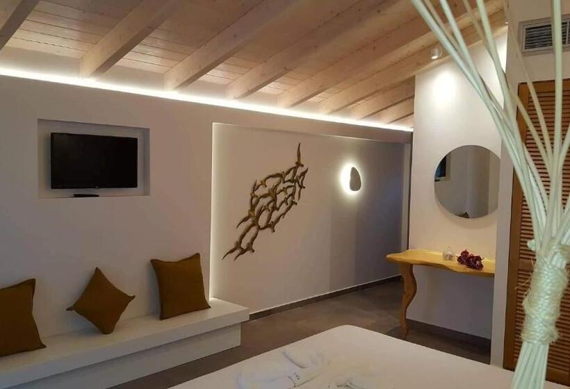 バルコニー付きデラックスルーム, Oasis Exclusive