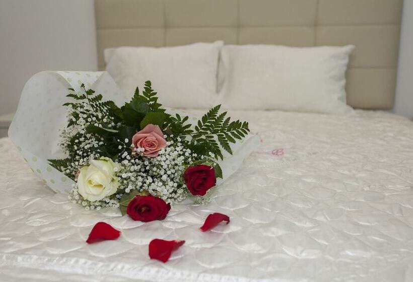 デラックススタジオ, Oasis Exclusive