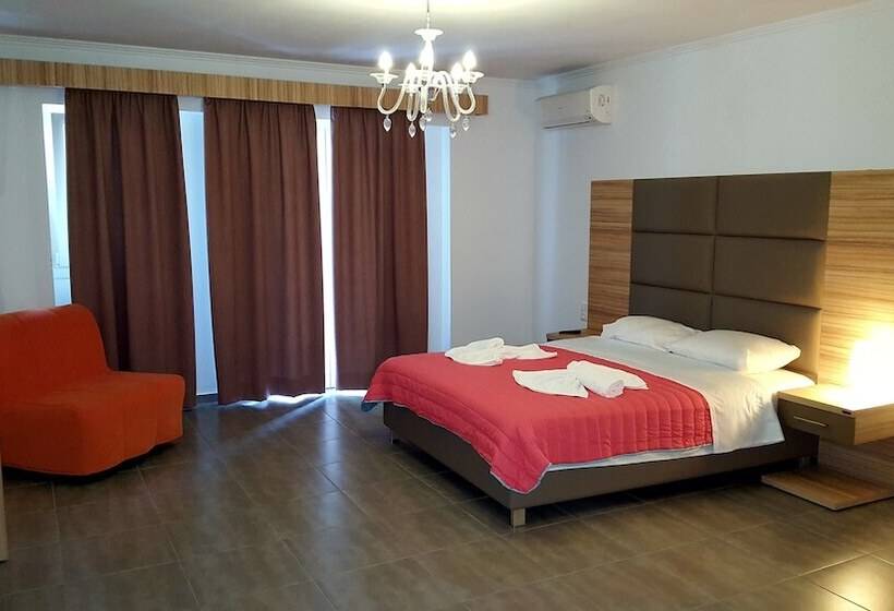 Студия Deluxe, Oasis Exclusive