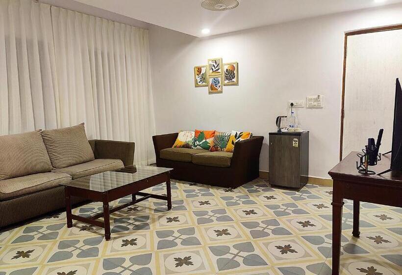 高级大房间, Wtf My House