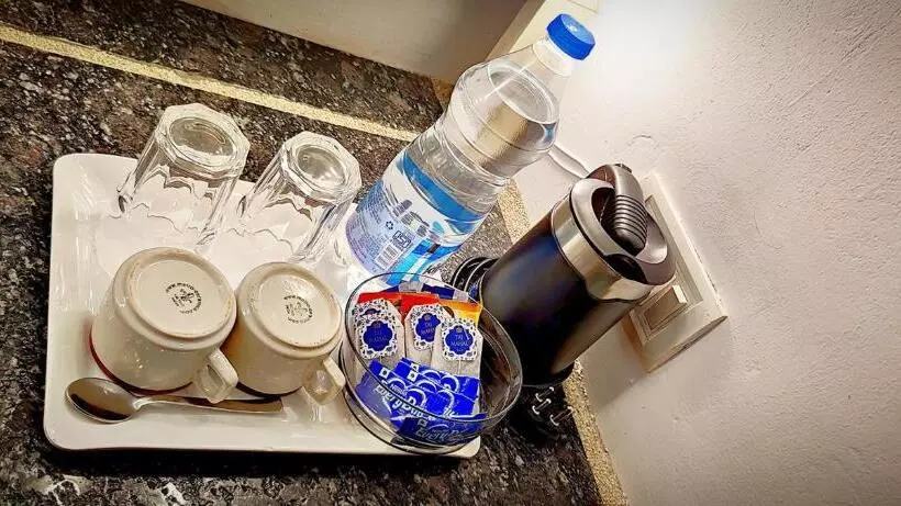 سوییت سوپریور, Wtf My House