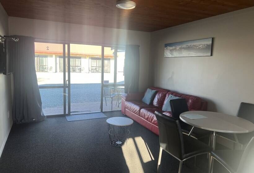 Апартаменты 2 Спальни, Pinewood Motels