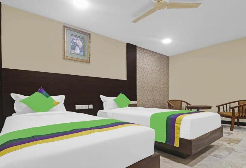 デラックスルーム, Syn Elite Residency