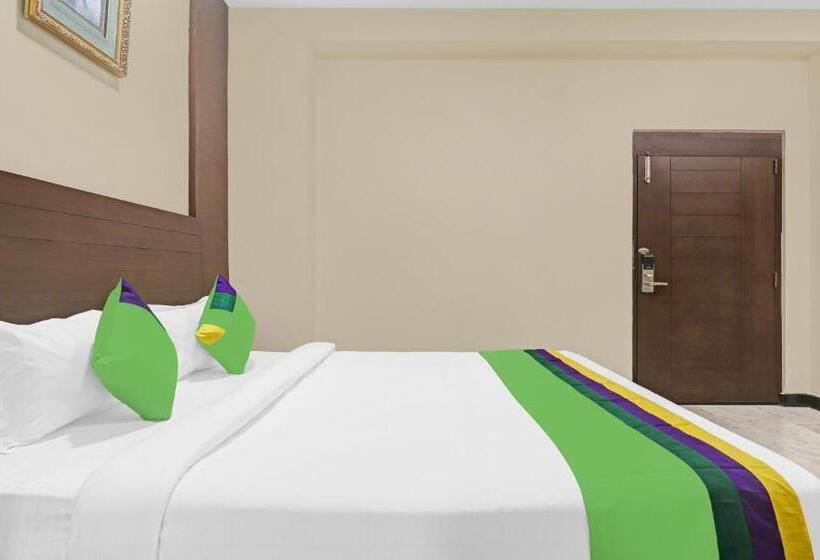 デラックスルーム, Syn Elite Residency