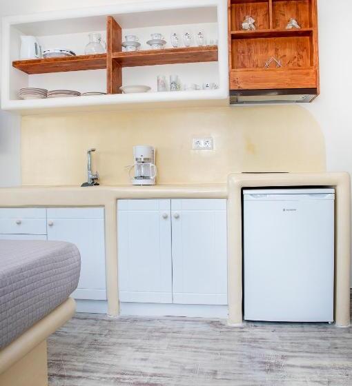 غرفة قياسية رباعية, Crystal Dreams