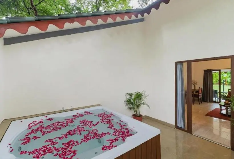ファミリールーム, Aranya Vilas A Nature Resort