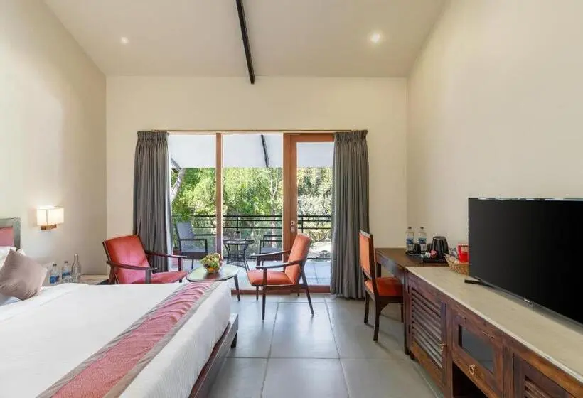 キングサイズベッドのデラックスルーム, Aranya Vilas A Nature Resort