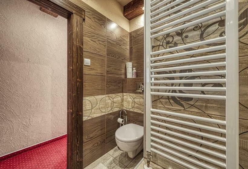 اتاق استاندارد سه تخته با بالکن, Penzion Katarina