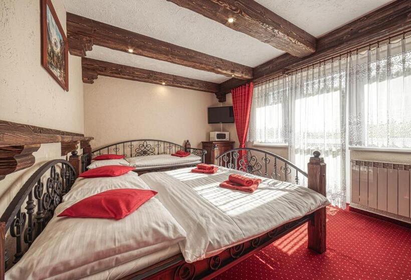 اتاق استاندارد سه تخته با بالکن, Penzion Katarina